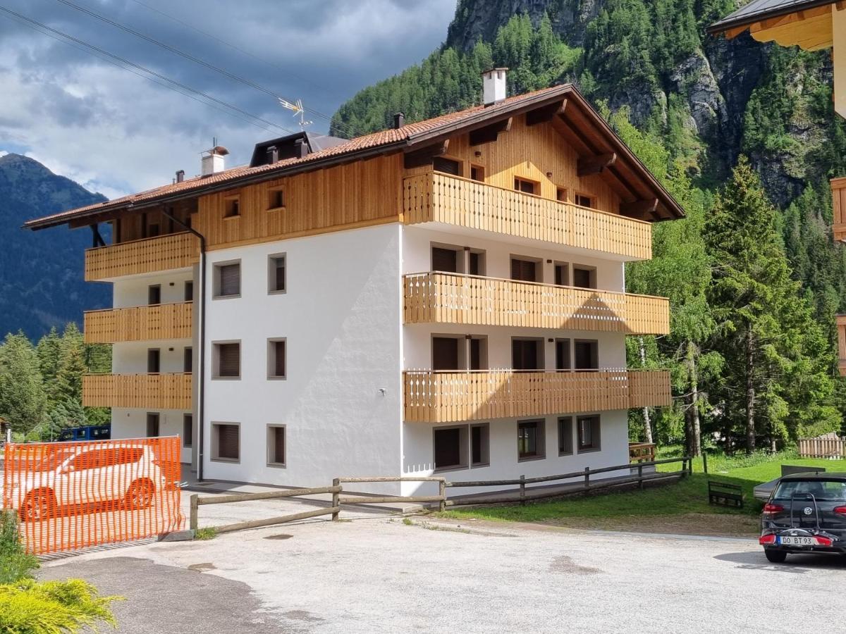 Apartamento Stella Alpina Campitello di Fassa Exterior foto